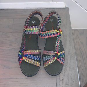BMbernie mev fun colorful wedges !